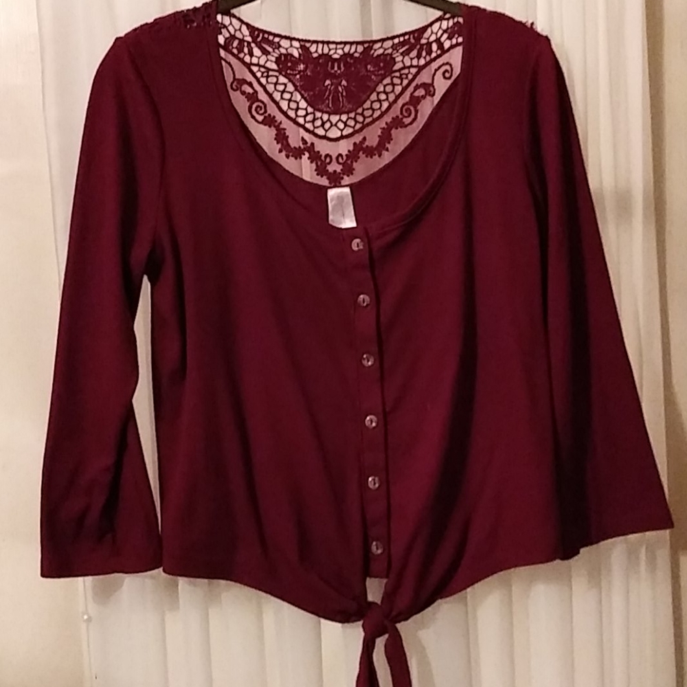 NO BOUNDARIES BLOUSE